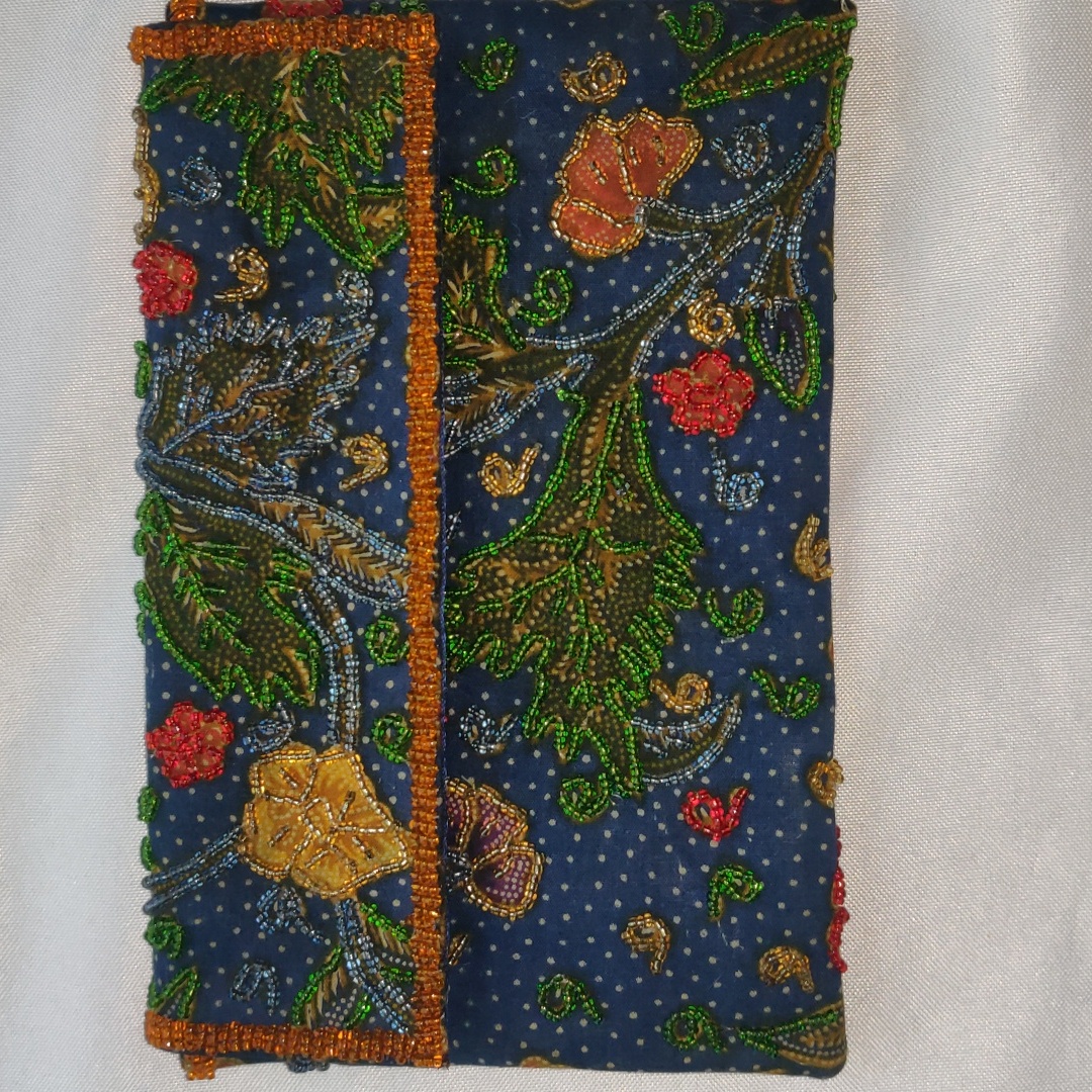 Beaded Clutch By Sandra Cecilla